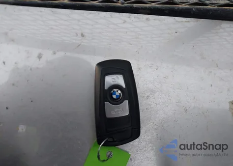 2014 BMW 328I xDrive z USA, uszkodzony, nr VIN WBA3B3G57ENR81736